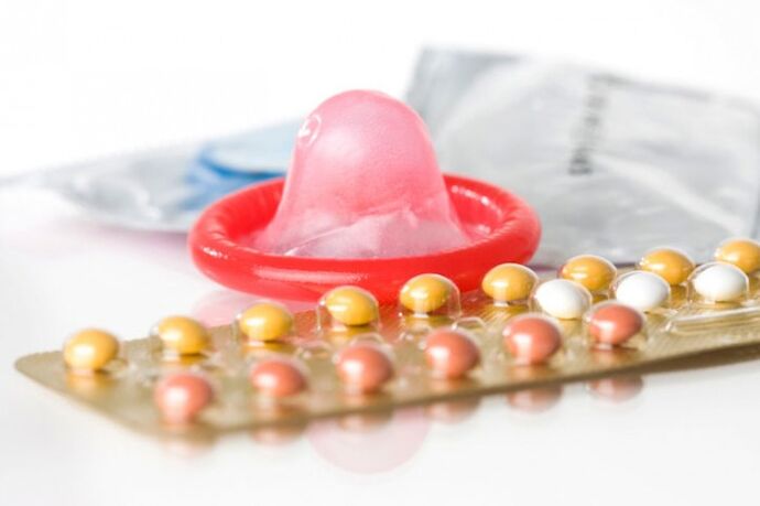 कंडोम और गर्भनिरोधक गोलियां अनचाहे गर्भ को रोकेगी